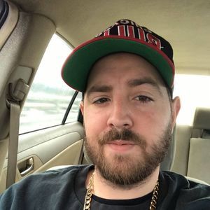 Meet your Posher, Derek